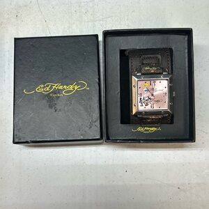 In Box Hardy Warrior Watch Hollywood (rare) **Not Running**